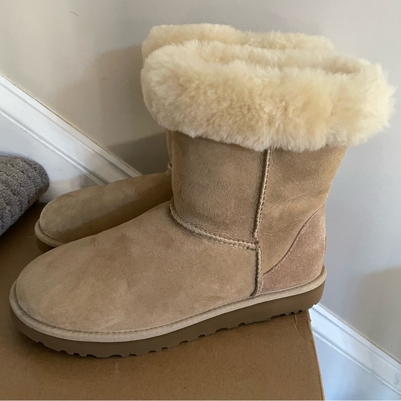 Ugg Australia Classic Short II Boot Sand Women’s Size 8 with Box - Picture 5 of 7